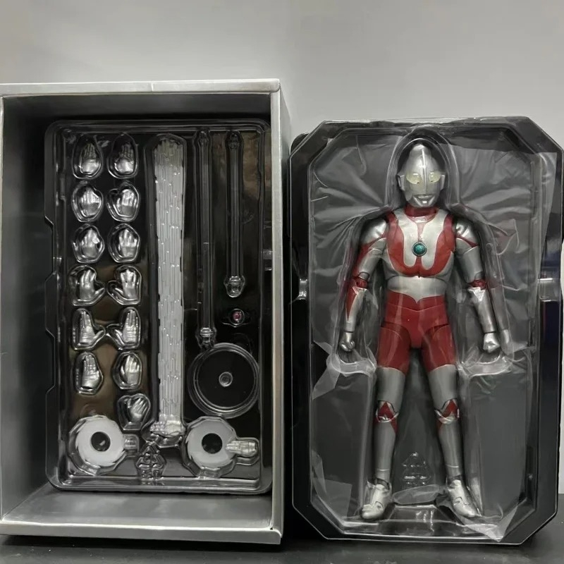 SH Figuarts SHF True Bone Carv - Model Kit Ultraman recensione e prezzo