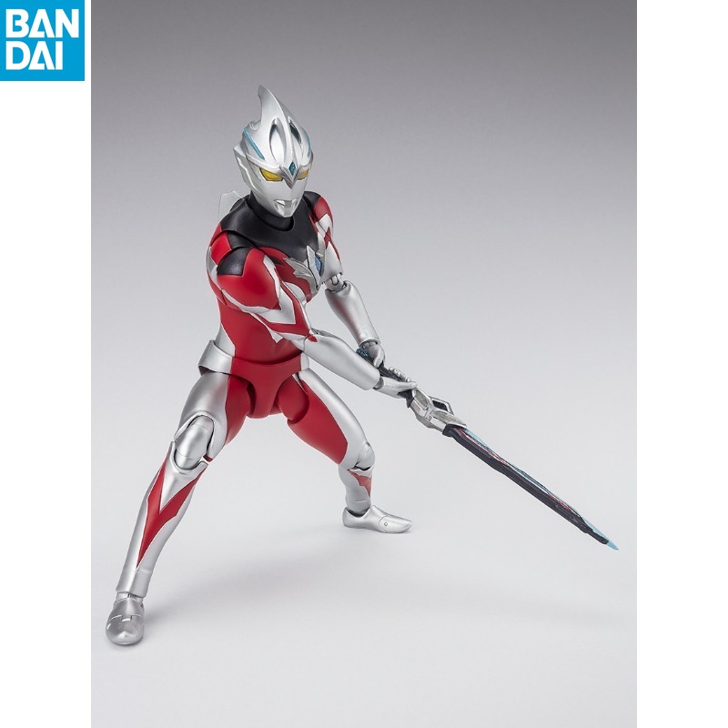 BANDAI SHF Ultraman Arc Action - Model Kit Ultraman recensione e prezzo